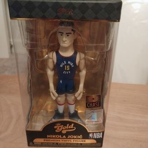 3 funko basketball  Trea Young,Zion Williamson,Mikola Jovic gold vinyl figures